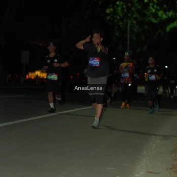 Runner Photo 3684736
