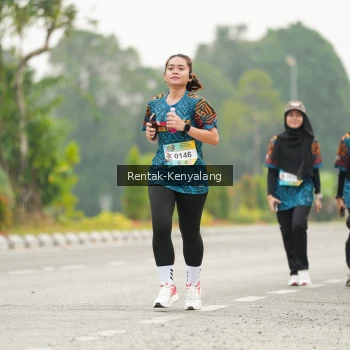 Runner Photo 3684745
