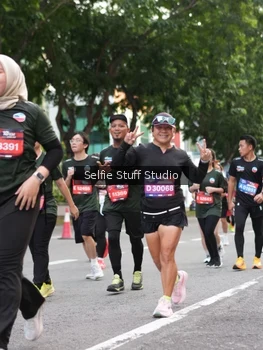 Runner Photo 3684753
