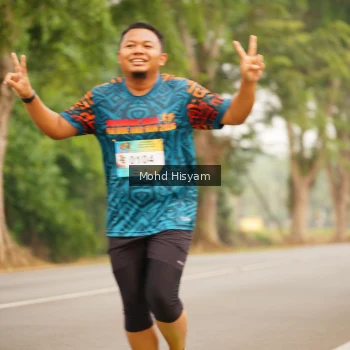 Runner Photo 3684757