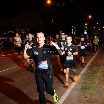 Runner Photo 3684762