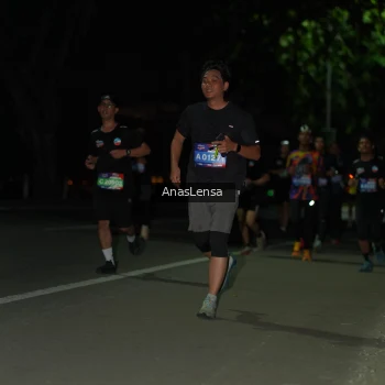 Runner Photo 3684765