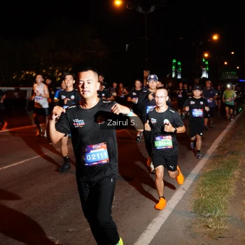 Runner Photo 3684768