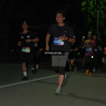 Runner Photo 3684775