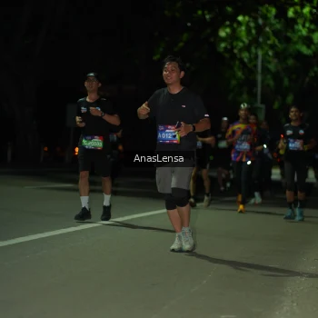 Runner Photo 3684789