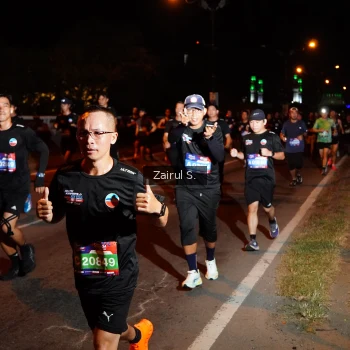 Runner Photo 3684793