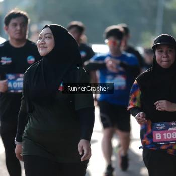 Runner Photo 3684794