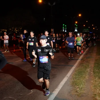 Runner Photo 3684835