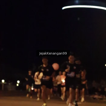 Runner Photo 3684862