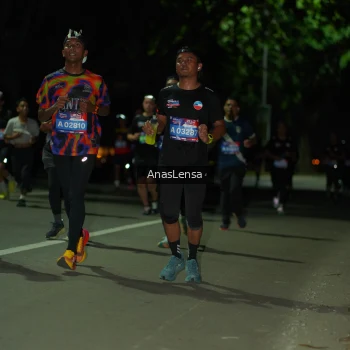 Runner Photo 3684946