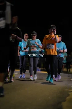 Runner Photo 3684966