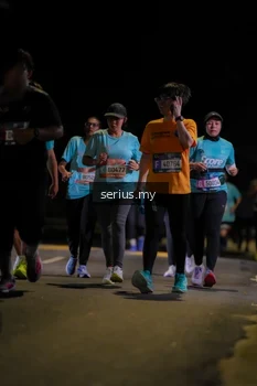 Runner Photo 3684971