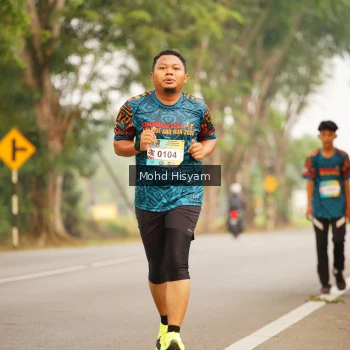 Runner Photo 3684976