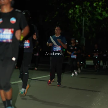 Runner Photo 3684994