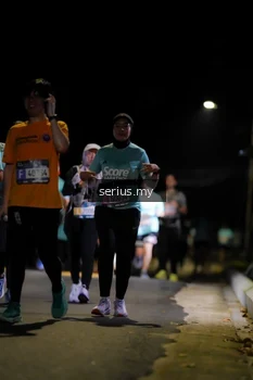 Runner Photo 3685017
