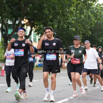 Runner Photo 3685019