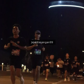 Runner Photo 3685027