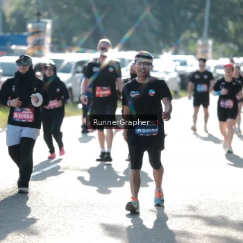 Runner Photo 3685065