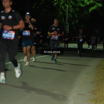 Runner Photo 3685093