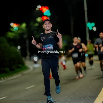 Runner Photo 3685098