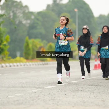 Runner Photo 3685100