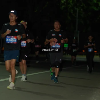 Runner Photo 3685104