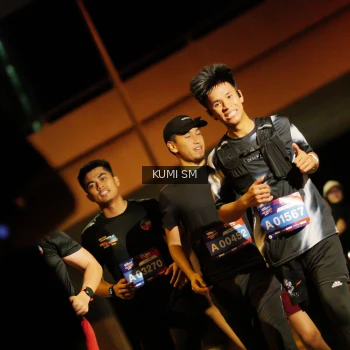Runner Photo 3685129