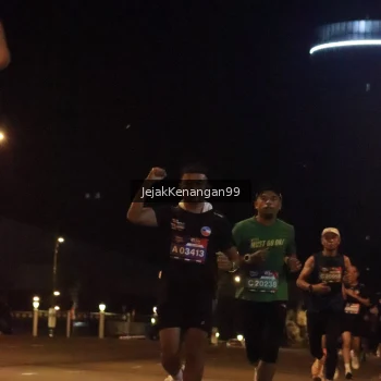 Runner Photo 3685150