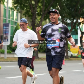 Runner Photo 3685161