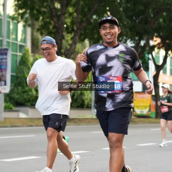 Runner Photo 3685165
