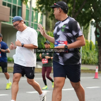 Runner Photo 3685202