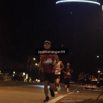 Runner Photo 3685282
