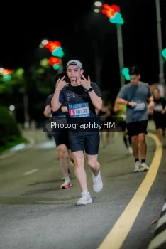 Runner Photo 3685303