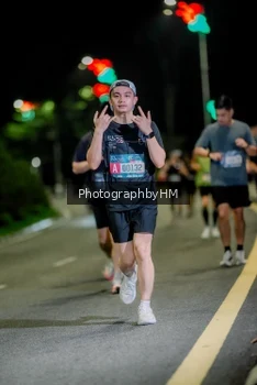 Runner Photo 3685311