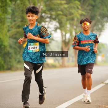Runner Photo 3685379