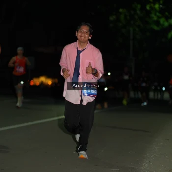 Runner Photo 3685476
