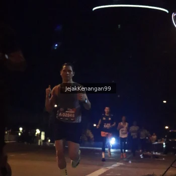 Runner Photo 3685568