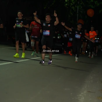 Runner Photo 3685667