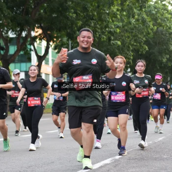 Runner Photo 3685700
