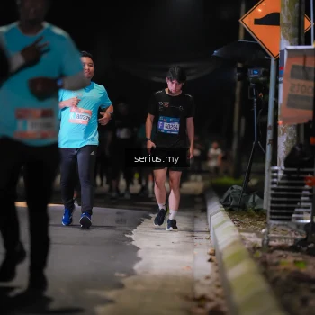 Runner Photo 3685705