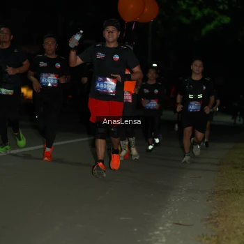 Runner Photo 3685712