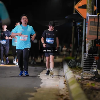 Runner Photo 3685723