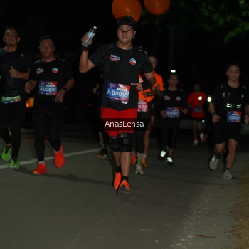 Runner Photo 3685725