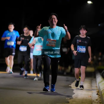 Runner Photo 3685759