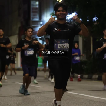 Runner Photo 3685771