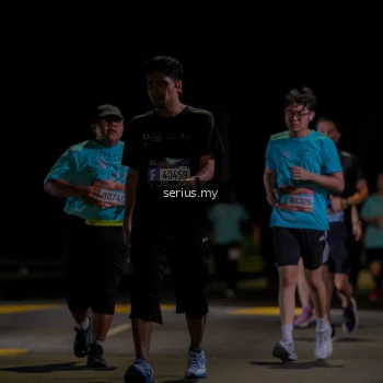 Runner Photo 3685846