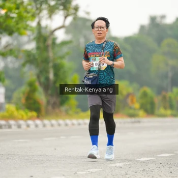 Runner Photo 3685875