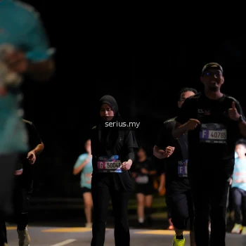 Runner Photo 3685876