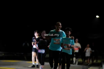 Runner Photo 3685946