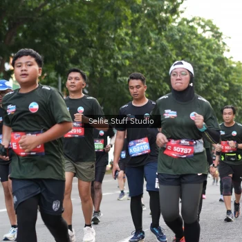 Runner Photo 3686000